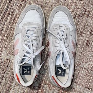 Veja Sneakers
